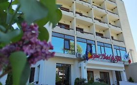 Hotel Spa Cazino Monteoru